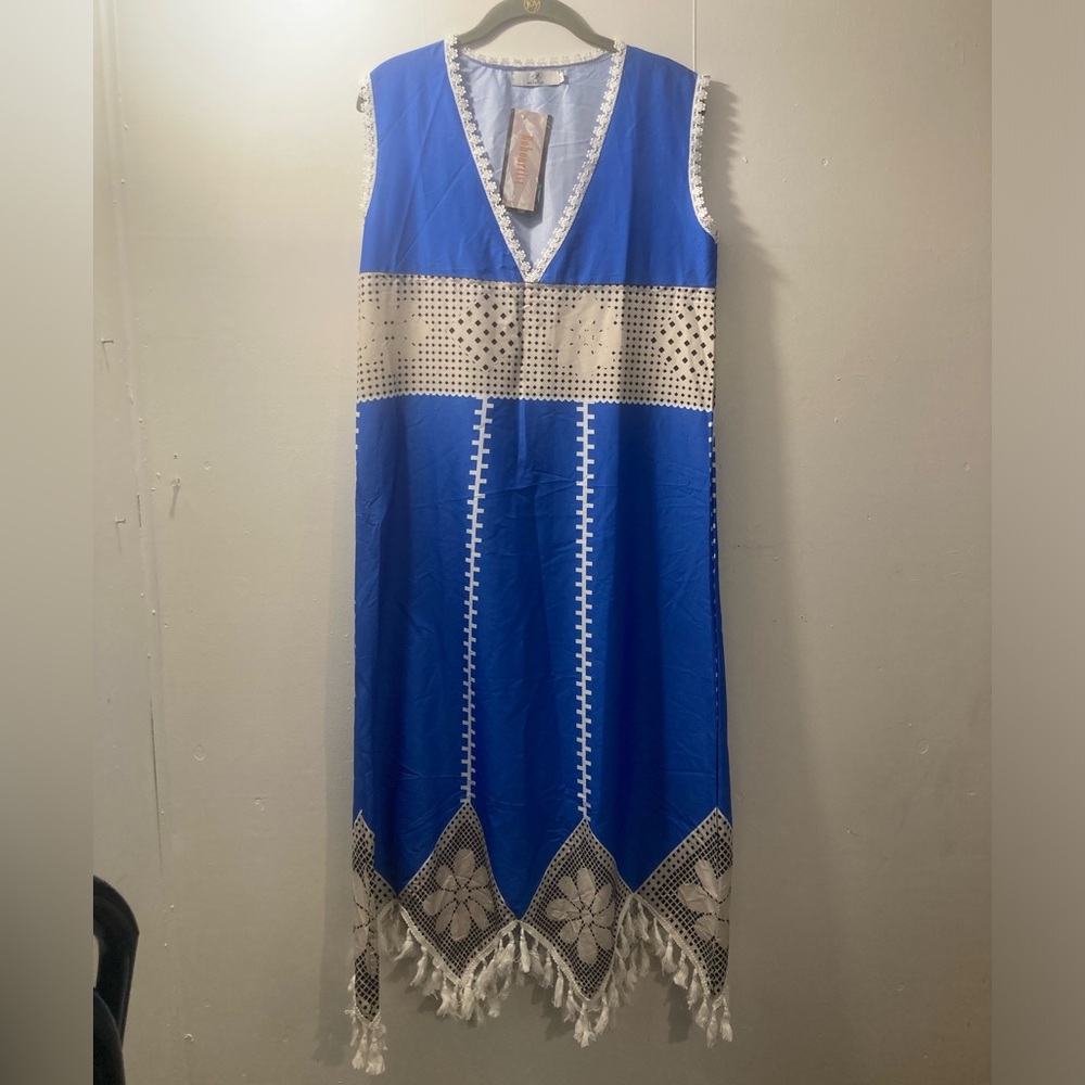 💰5/$10 Maroths lace tassel boho dress
